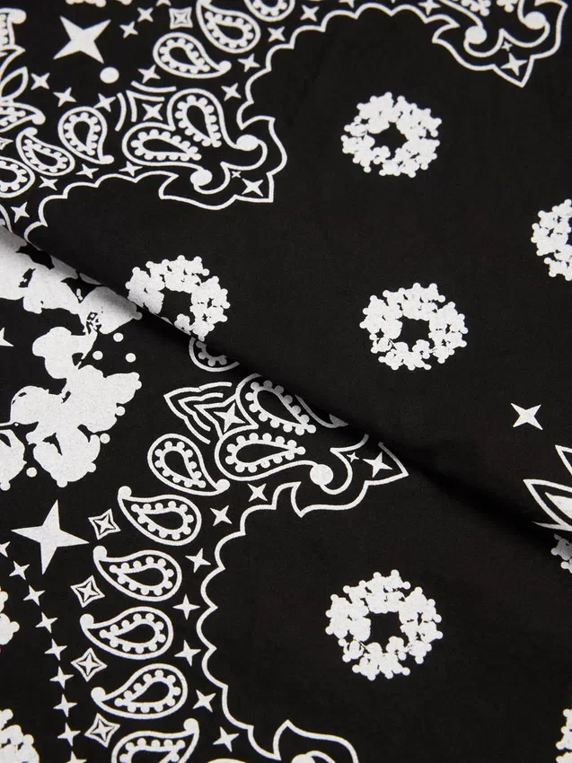 Bandana in cotone con motivo Paisley e Cotton Wreath, nera