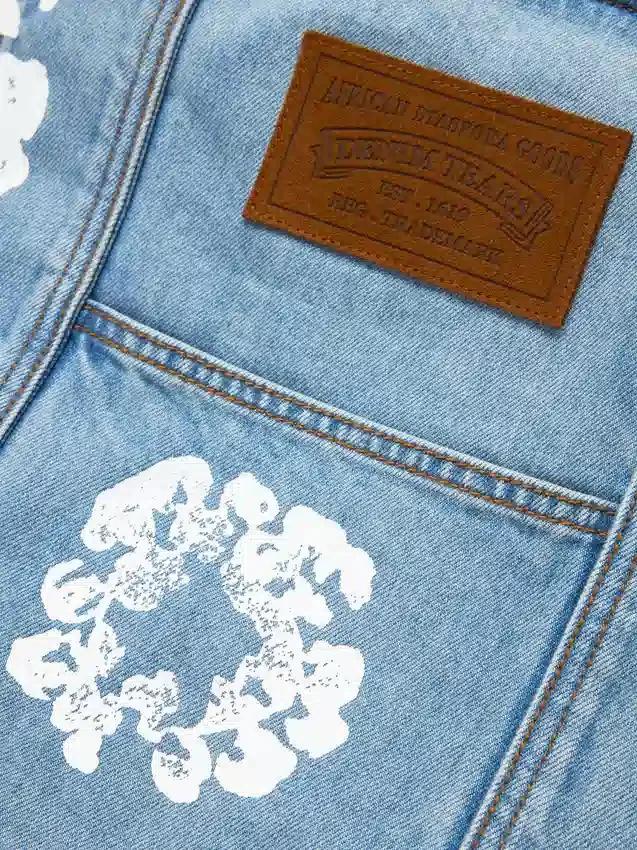 Borsa tote in Denim lavaggio chiaro con motivo Cotton Wreath in cotone