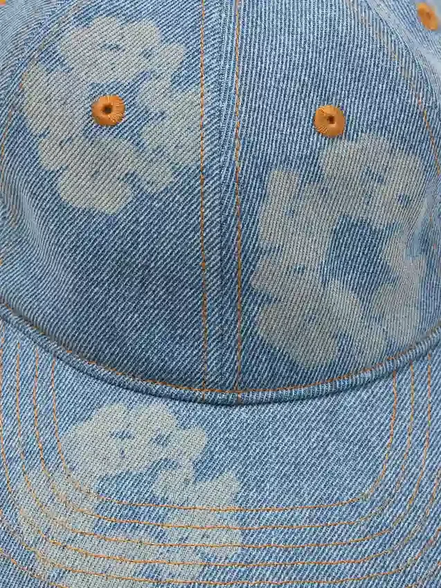 Cappellino in Denim grezzo "Mono Cotton Wreath" con lavaggio chiaro