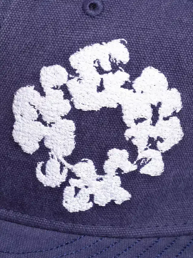Cappellino New Era 59FIFTY in tela con motivo "Cotton Wreath", indaco