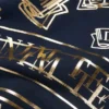 Maglia girocollo ADG con stampa banner blu navy