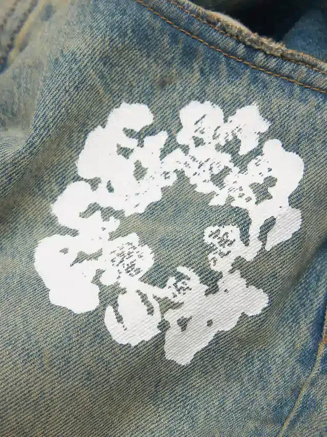 Pantaloni in Denim "Cotton Wreath" dal taglio ampio, lavaggio sporco