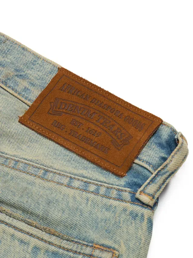 Pantaloni in Denim "Cotton Wreath" dal taglio ampio, lavaggio sporco